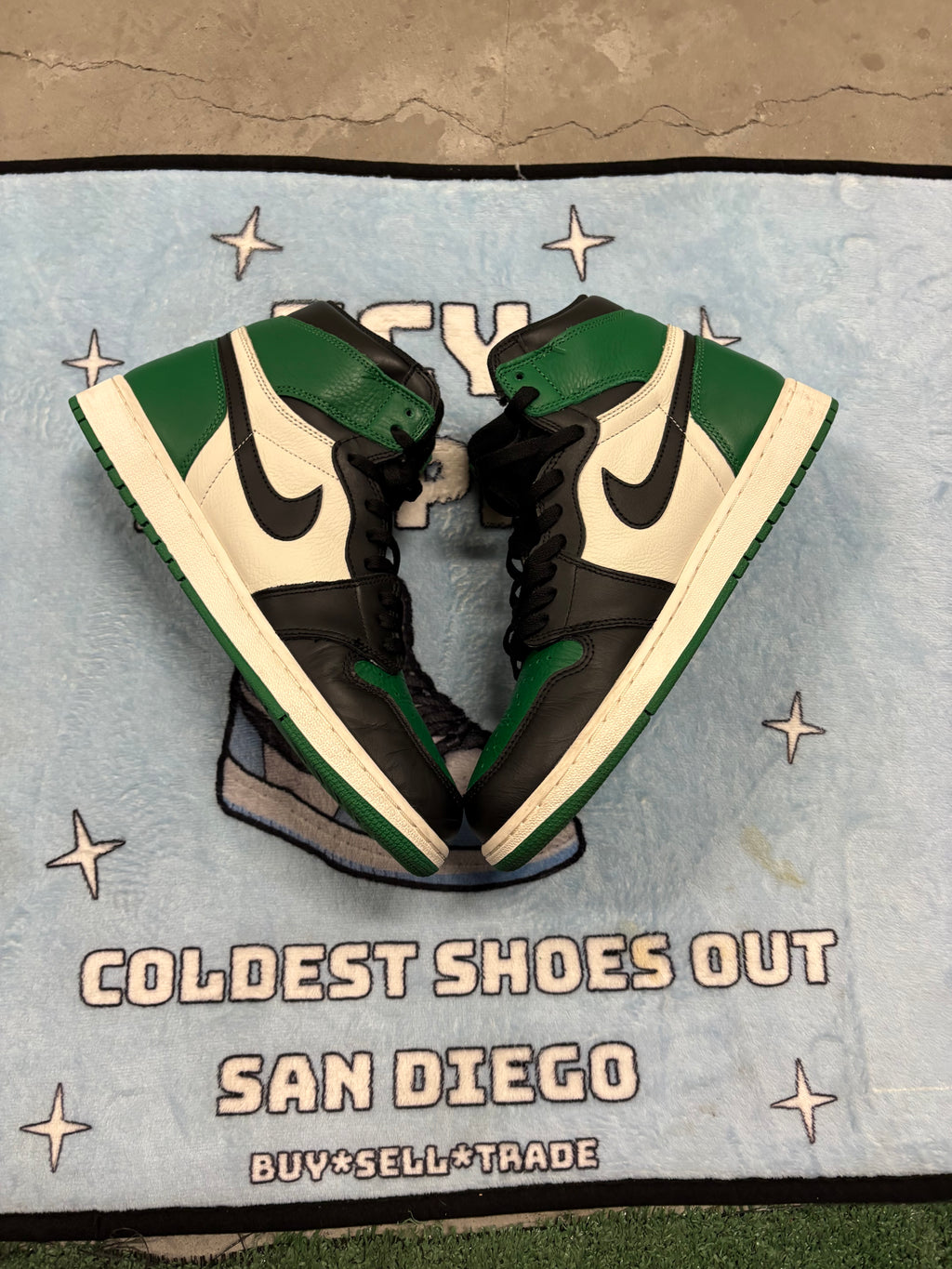 Jordan 1 High  Pine Green size 12