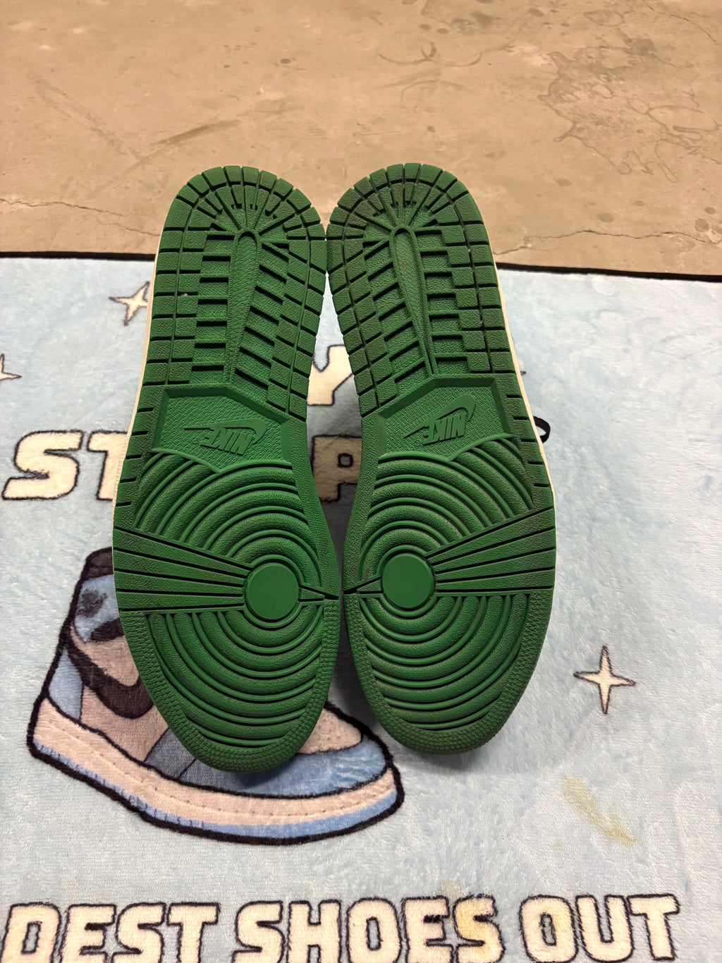 Jordan 1 High  Pine Green size 12